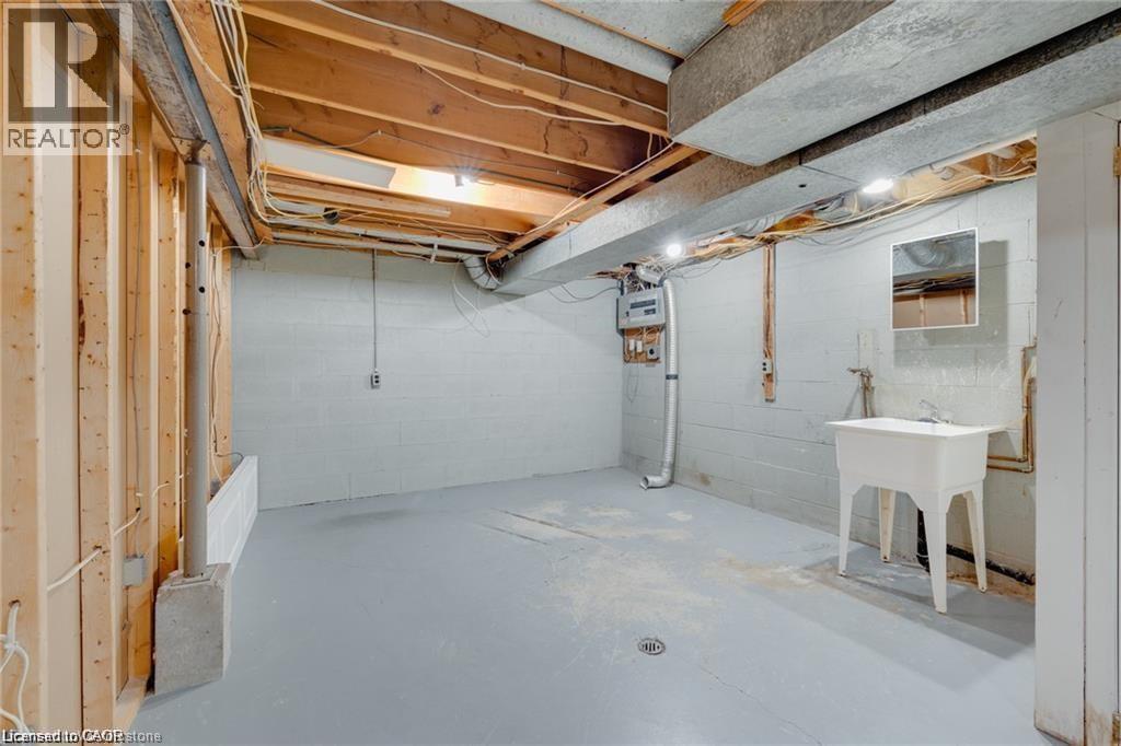 78 Bee Street Unit# 8 Property Photo 19