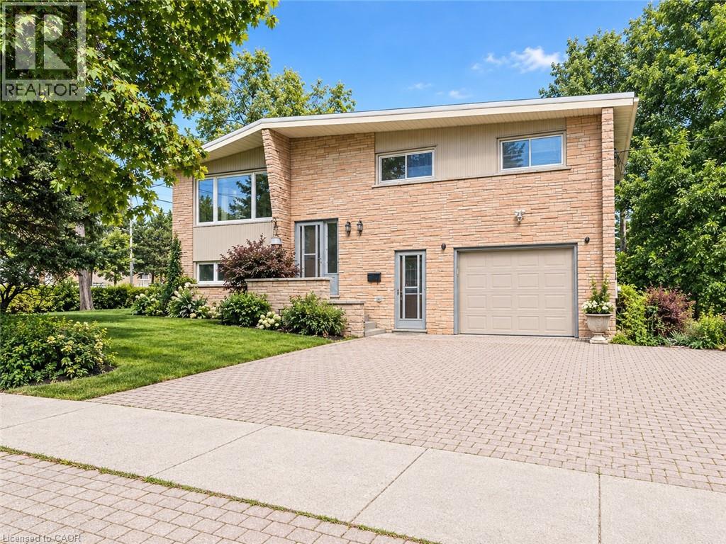 580 Forest Hill Drive Unit# Upper Property Photo 1