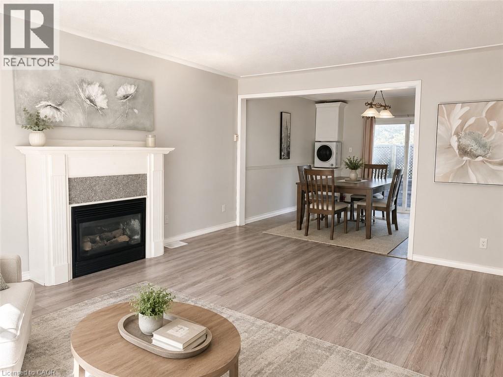 580 Forest Hill Drive Unit# Upper Property Photo 2