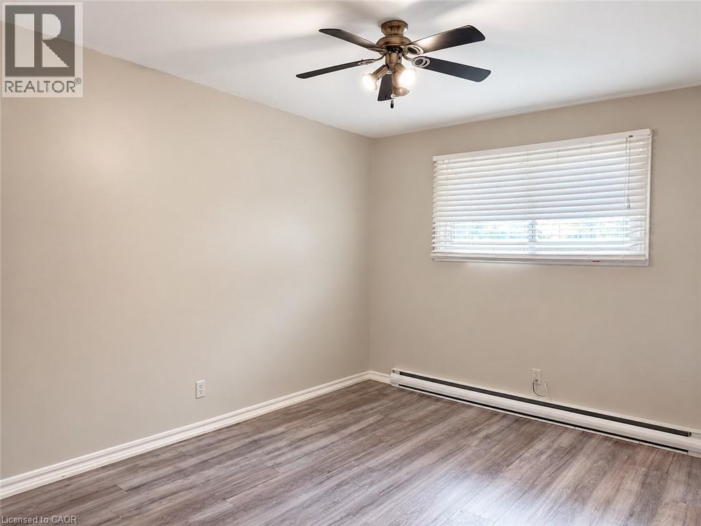 580 Forest Hill Drive Unit# Upper Property Photo 9