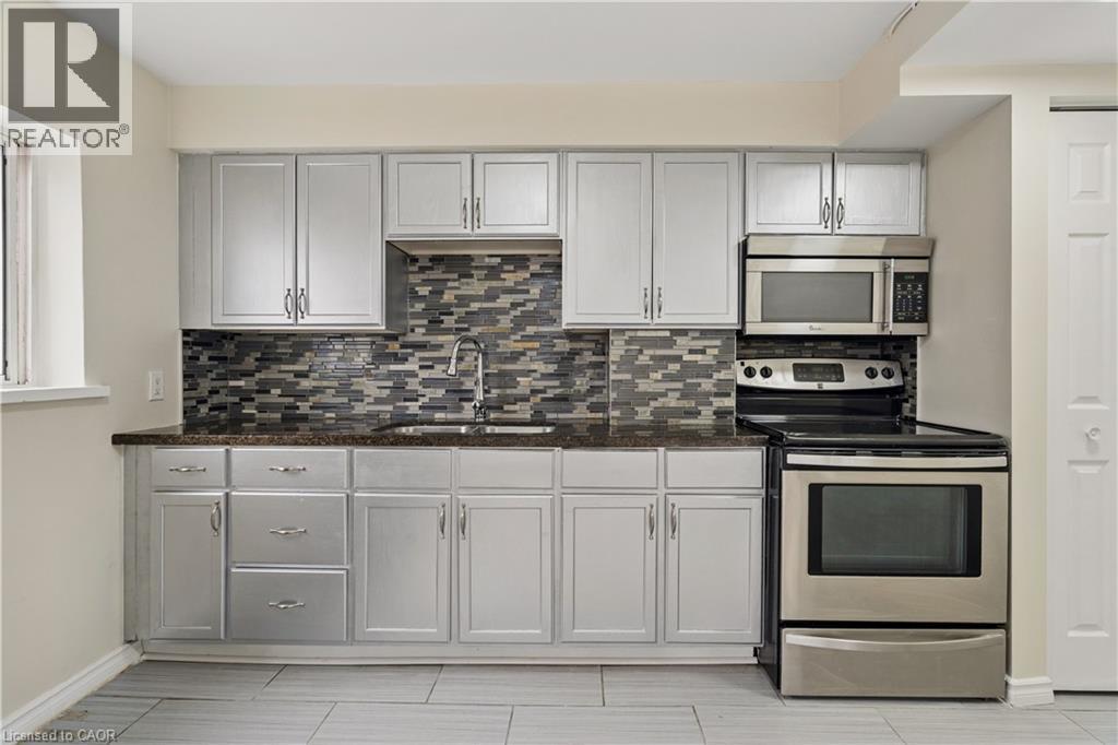 1 Elgin St N Unit# 1b Property Photo 9