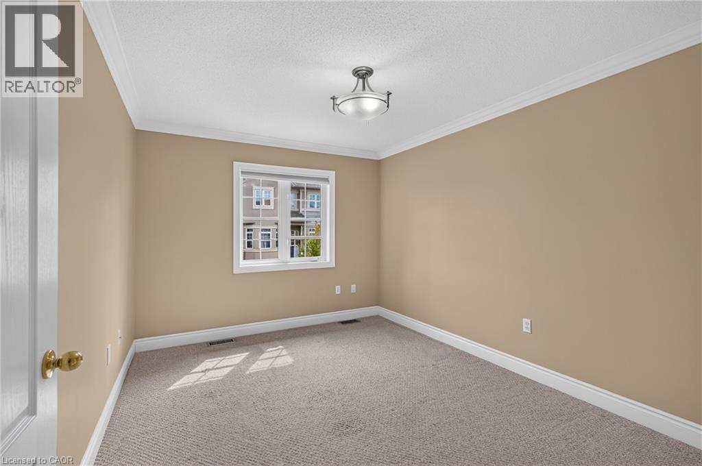 31 Sunvale Place Unit# 8 Property Photo 25