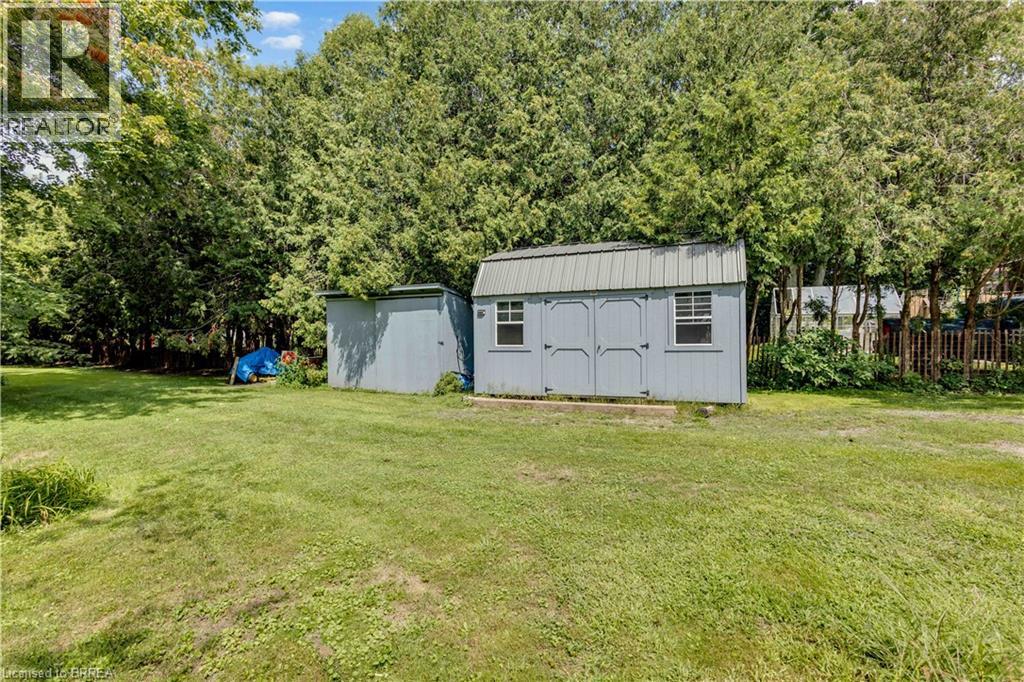 995 Mcdowell Road E Property Photo 28