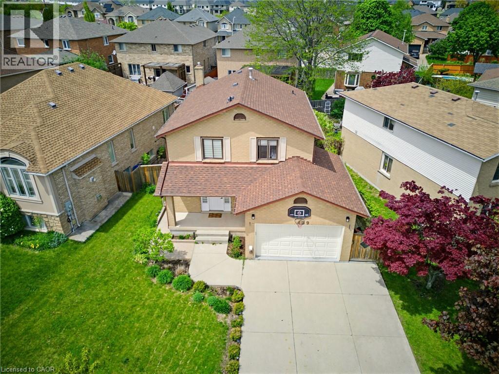 459 Dicenzo Drive Property Photo 2
