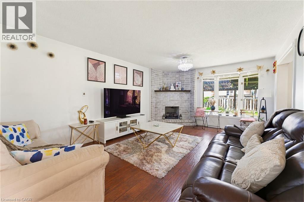 459 Dicenzo Drive Property Photo 13