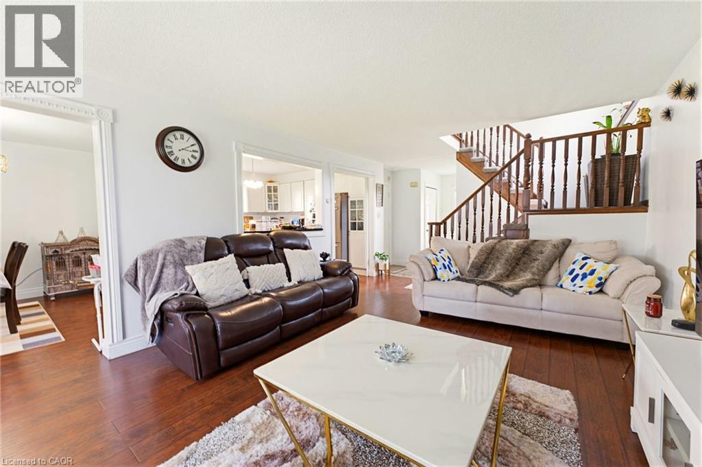 459 Dicenzo Drive Property Photo 14