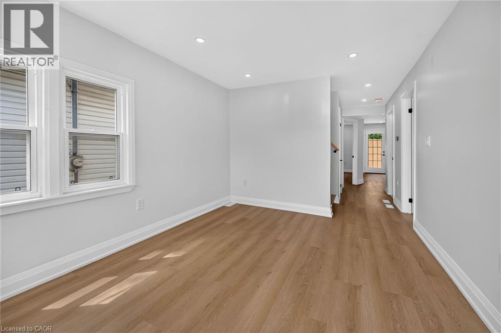 29 Mckinstry Street Property Photo 4