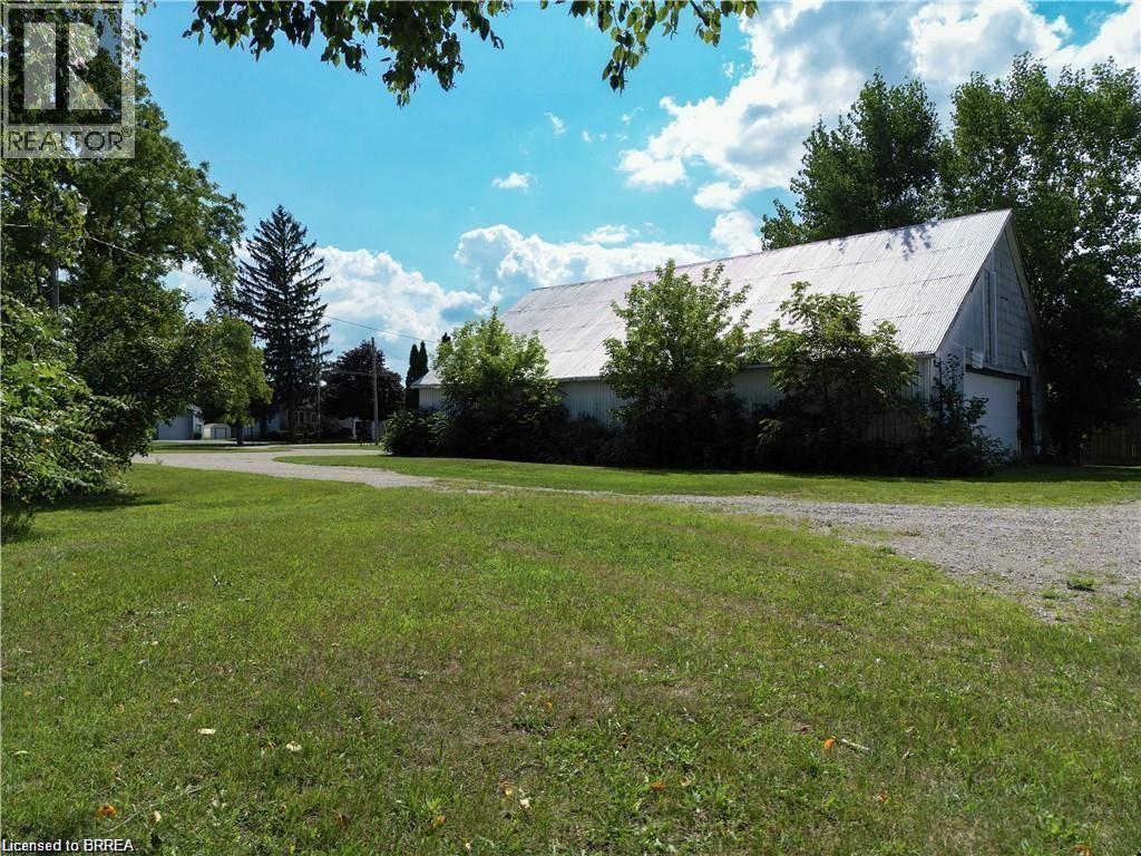 1009 Windham Centre Road Property Photo 9