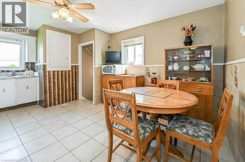 641 Limeridge Road E Property Photo 6