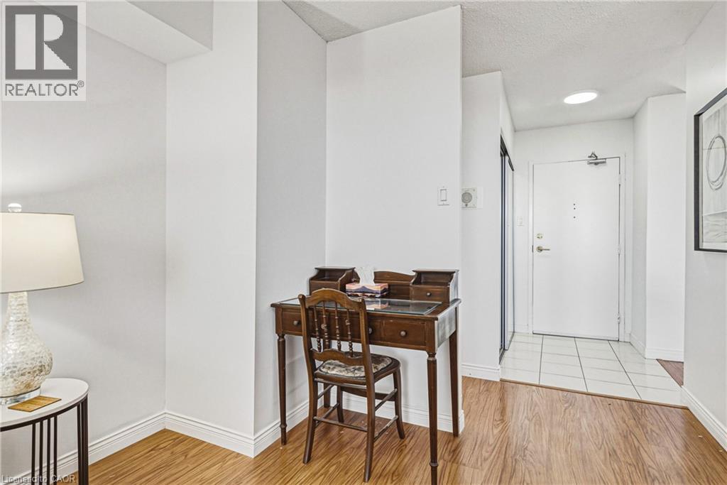 2055 Upper Middle Road Unit# 1105 Property Photo 14