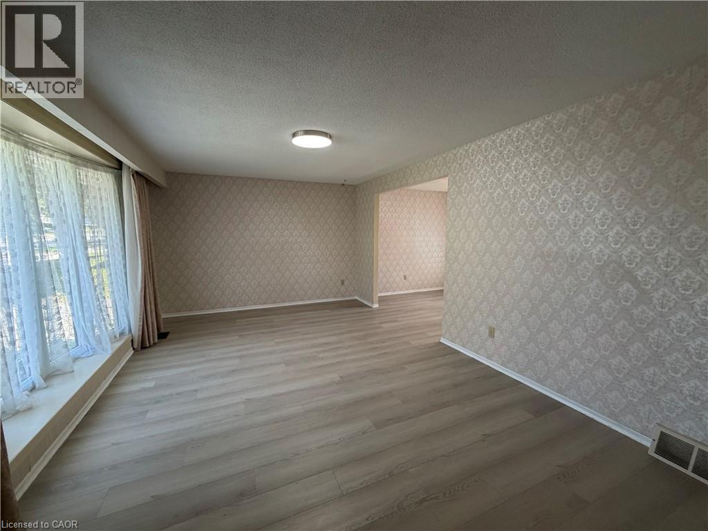 148 Pepperwood Crescent Unit# Upper Property Photo 4