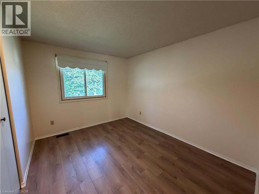 148 Pepperwood Crescent Unit# Upper Property Photo 17
