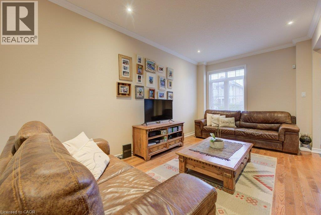 28 Glendarling Crescent Property Photo 5