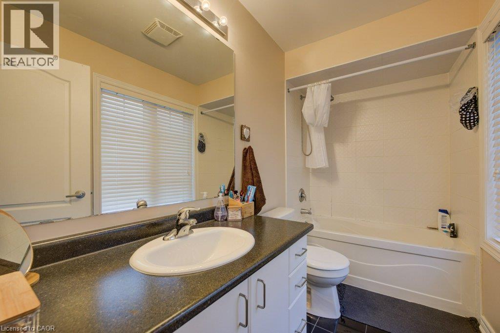 28 Glendarling Crescent Property Photo 19