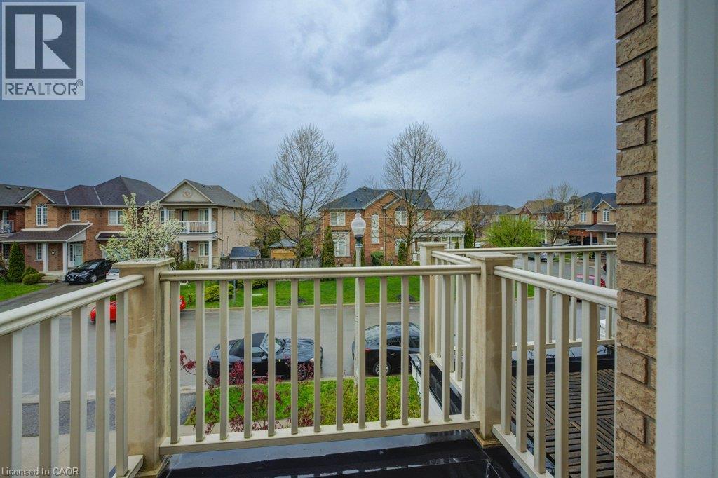 28 Glendarling Crescent Property Photo 20