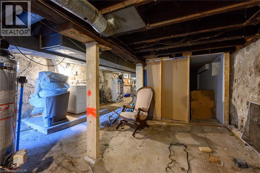 99 Leeming Street Property Photo 39