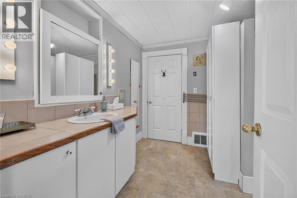 90 Governors Road Property Photo 19
