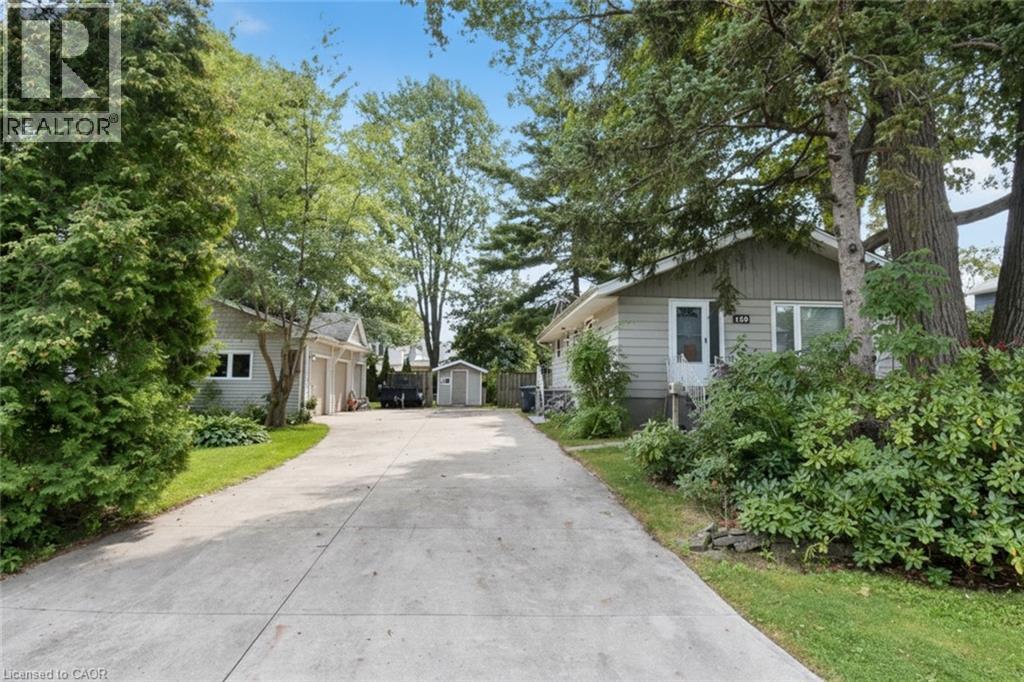 120 Eaglewood Boulevard Photo de la propriété 1