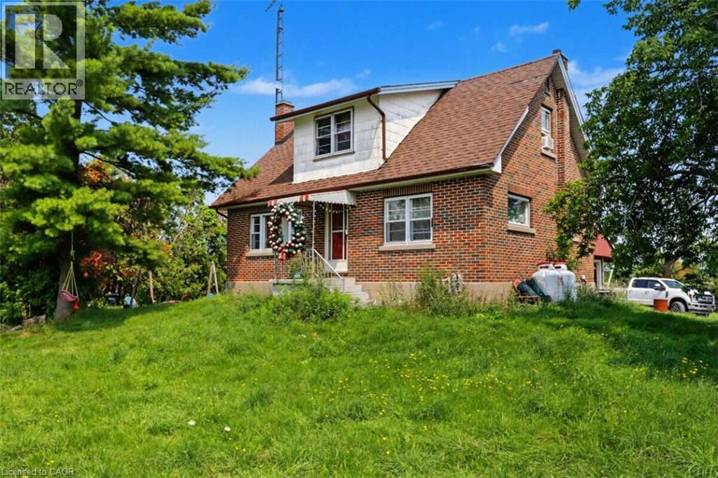 1860 Sturgeon Road Property Photo 1