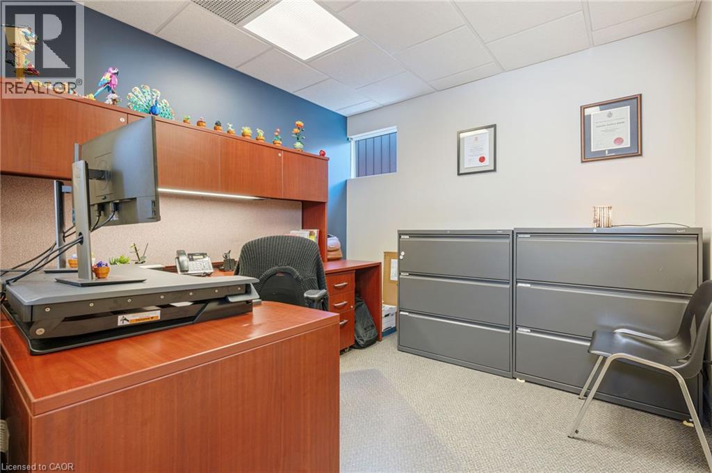 27 Queen Street Property Photo 17
