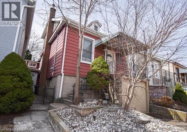 27 MILL Street