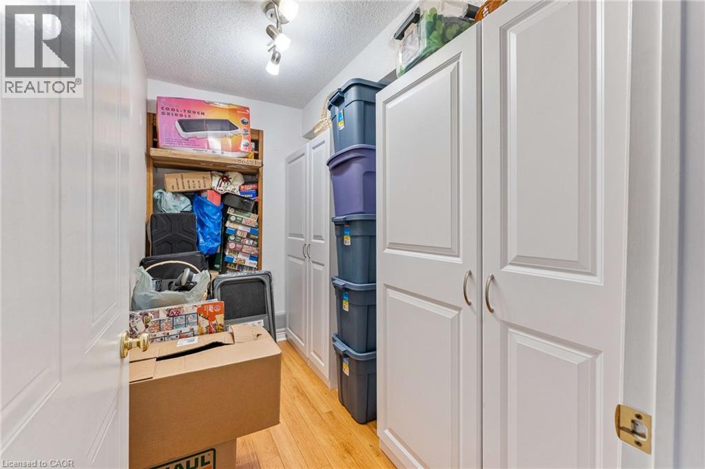 1500 Reeves Gate Unit# 1 Property Photo 19