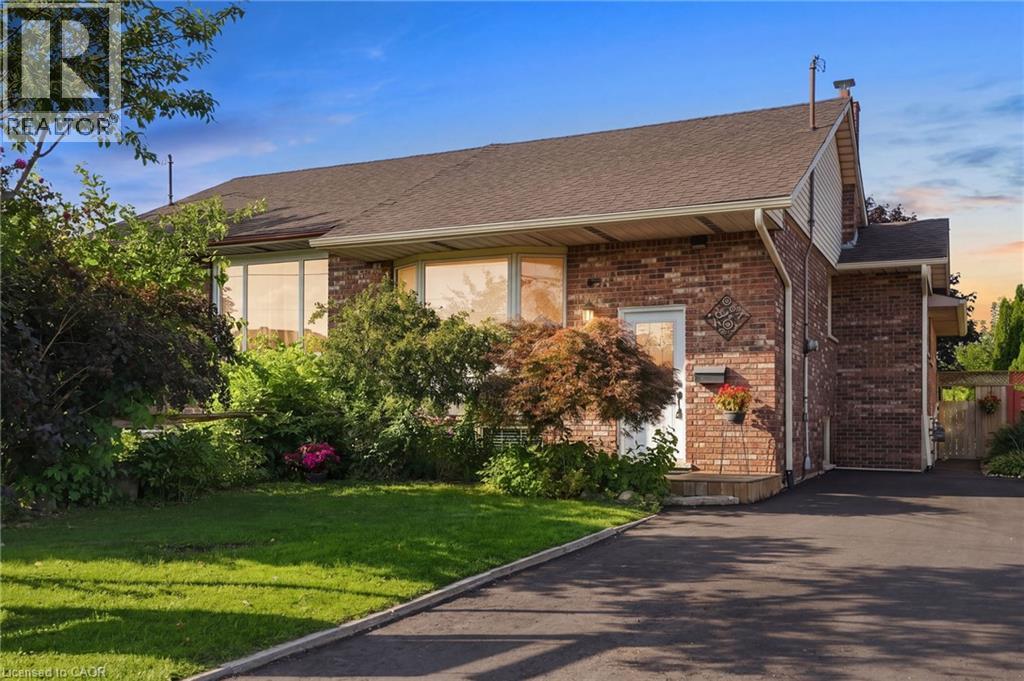 50 Adis Avenue Property Photo 1