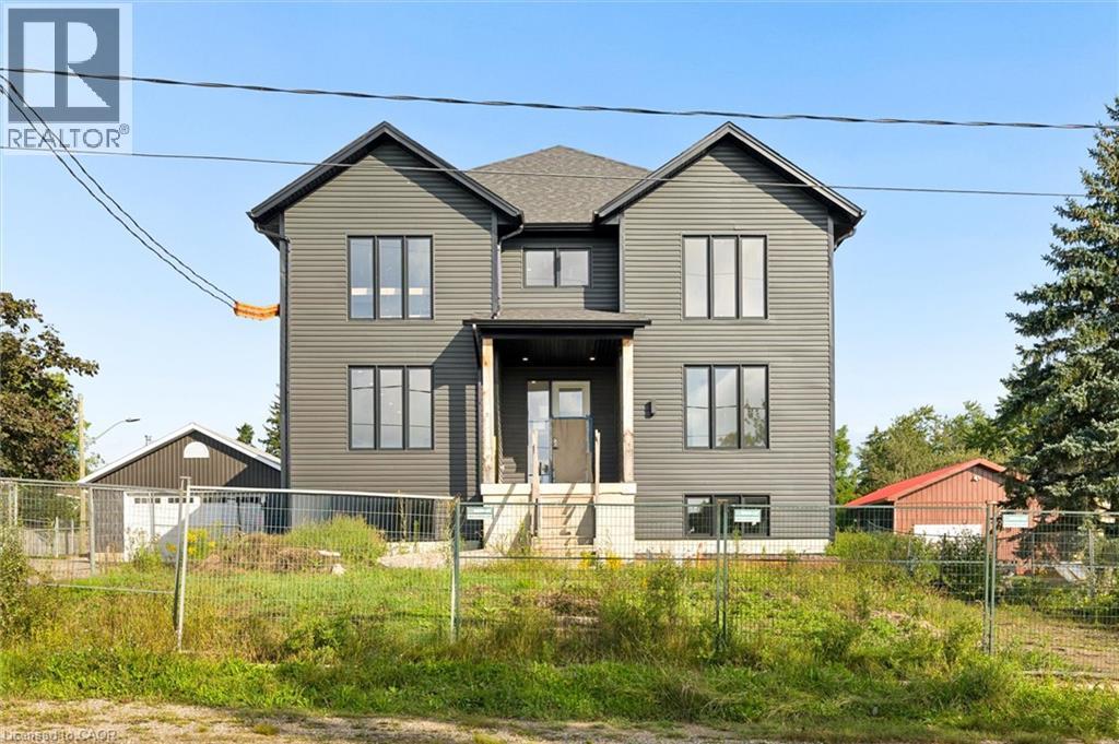138 CHARLOTTA Street