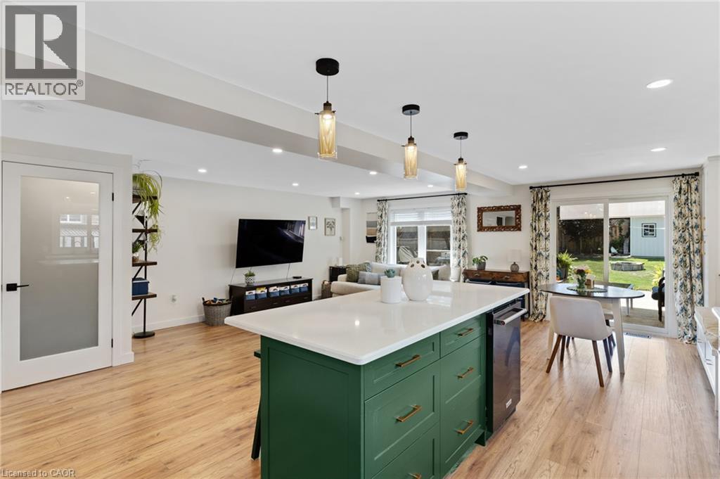 311 Misty Crescent Property Photo 15