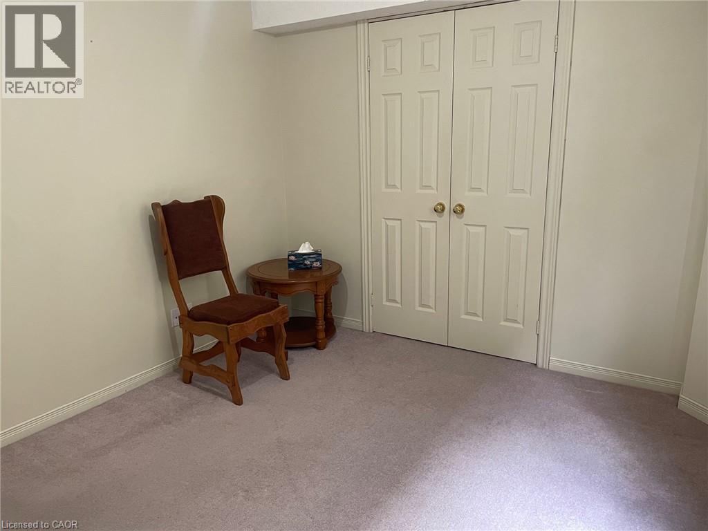 2111 Countrystone Place Unit# Lower Property Photo 6