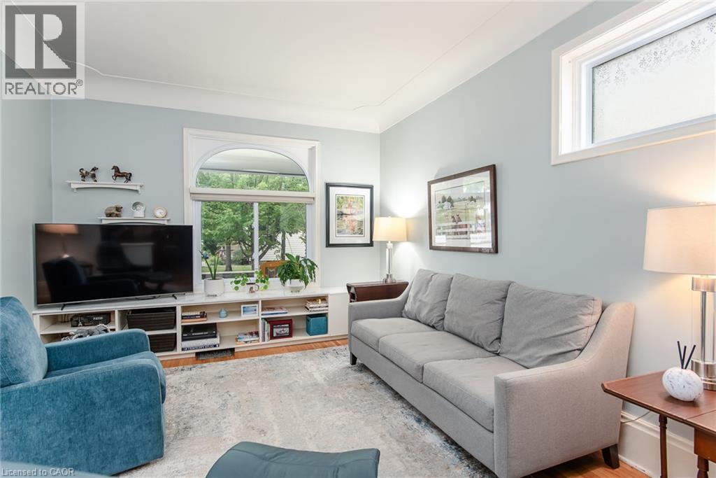 32 Samuel Street Property Photo 22