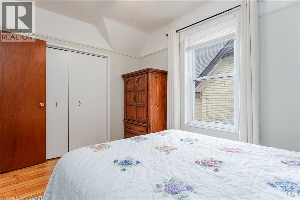32 Samuel Street Property Photo 30