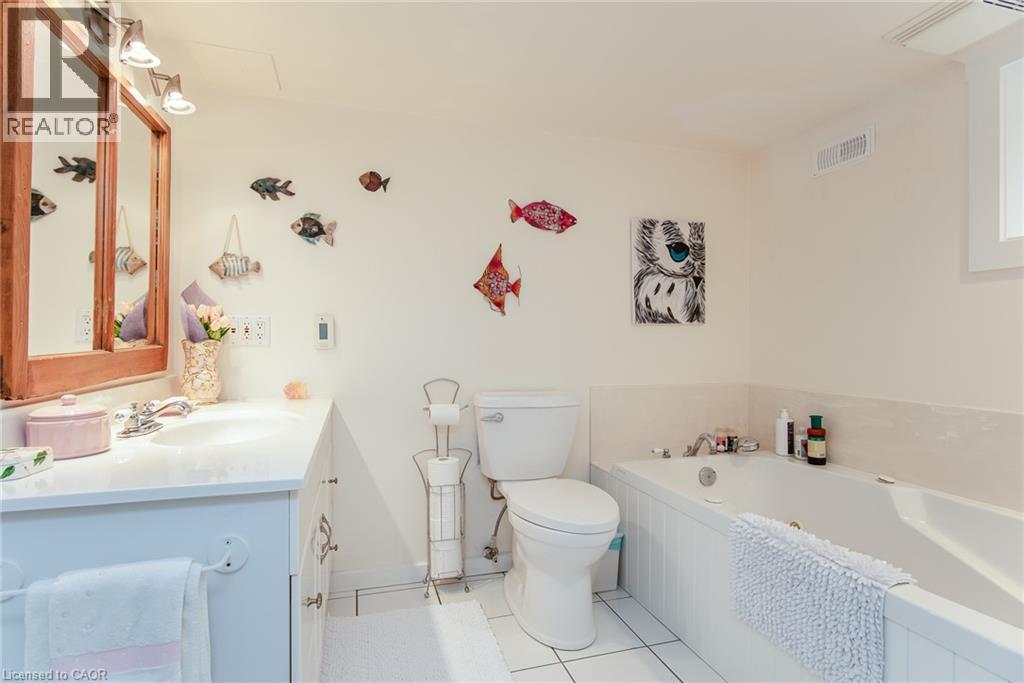 32 Samuel Street Property Photo 46