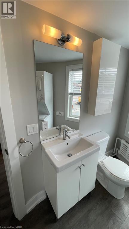 4 Ottawa Street N Unit# 16 Property Photo 9