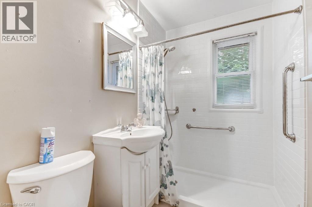 74 Scrimger Avenue Property Photo 9