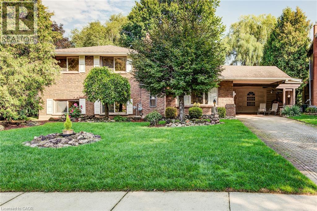 113 MACGREGOR Crescent