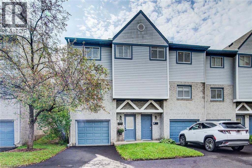 589 Beechwood Drive Unit# 22 Property Photo 1