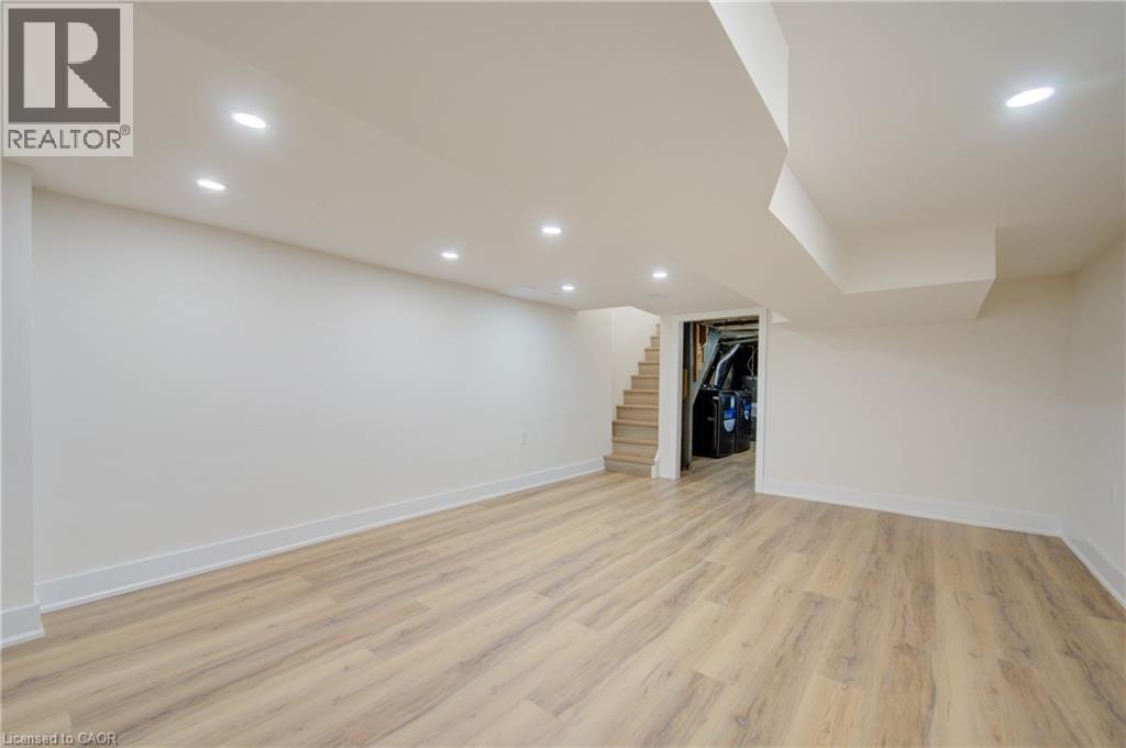 26 Richardson Street Property Photo 38