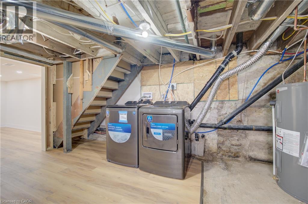 26 Richardson Street Property Photo 39