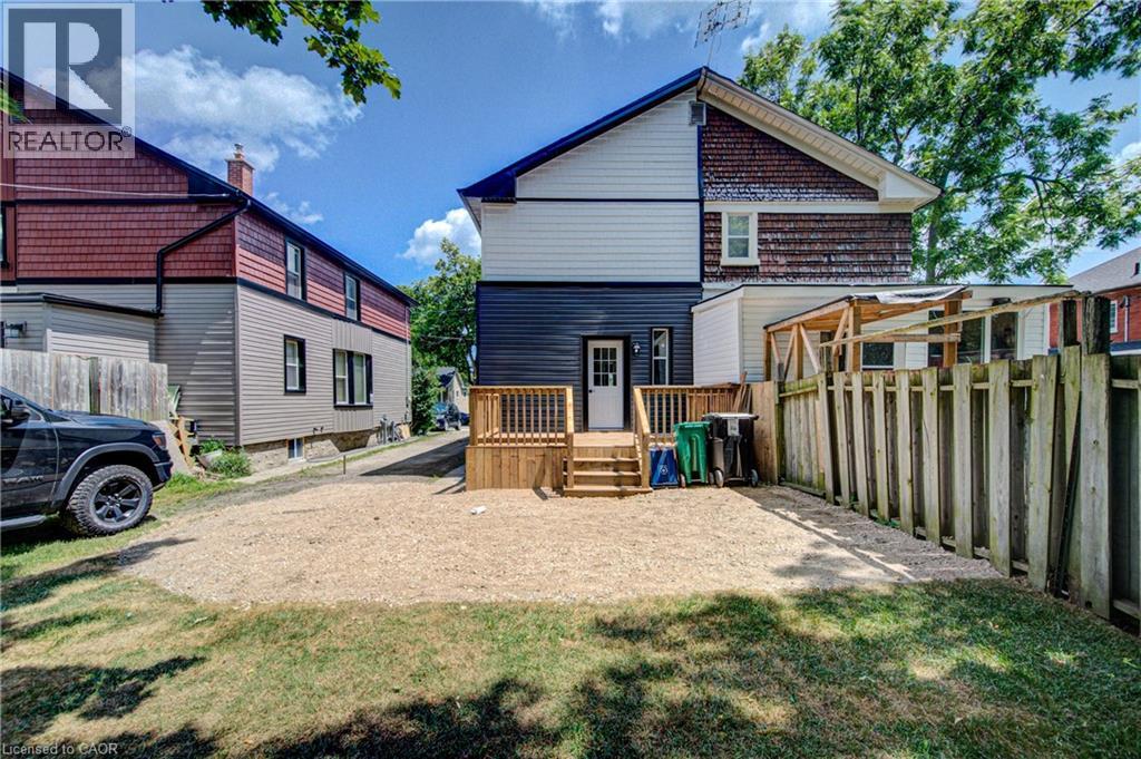 26 Richardson Street Property Photo 41