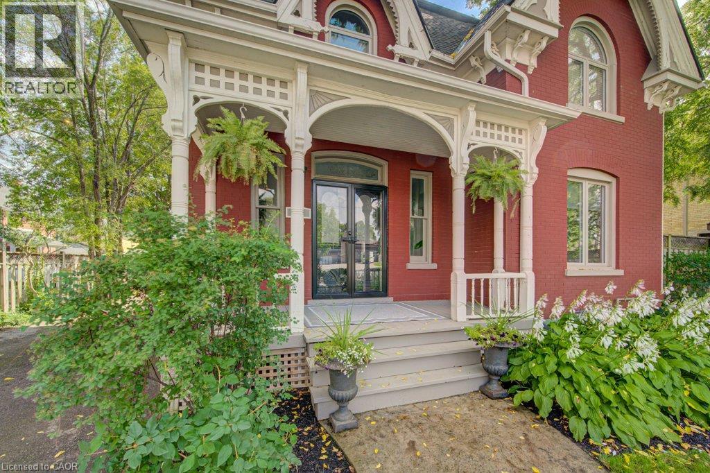 15 Gilholm Avenue Property Photo 8