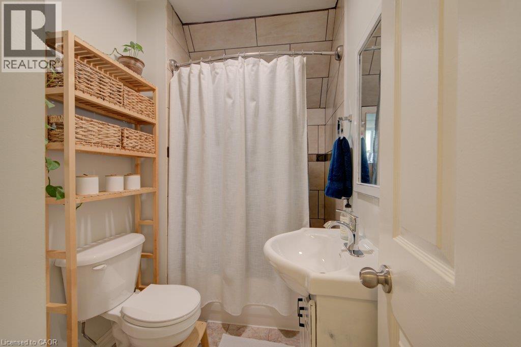 15 Gilholm Avenue Property Photo 37