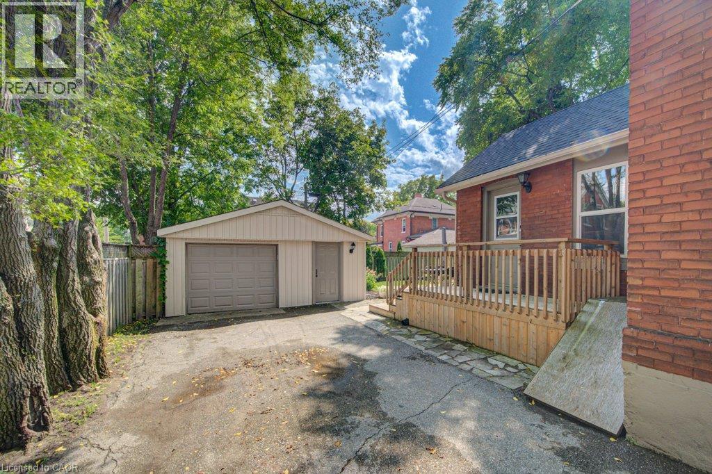15 Gilholm Avenue Property Photo 46