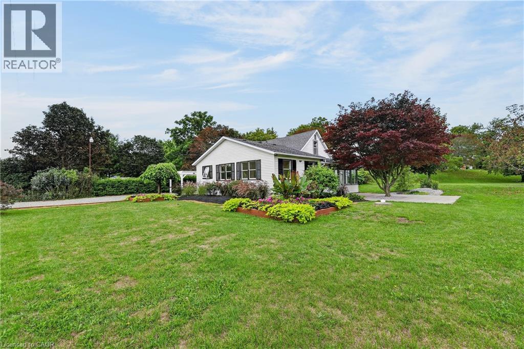 6 Mohawk Point Road Property Photo 2