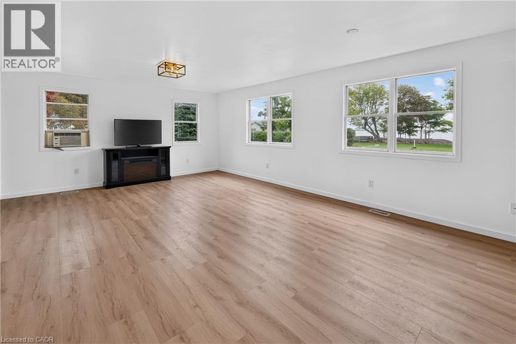 6 Mohawk Point Road Property Photo 8