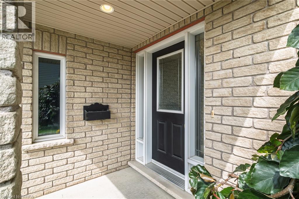 15 Landon Avenue Property Photo 6