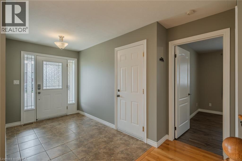 15 Landon Avenue Property Photo 7