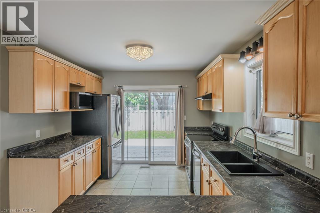 15 Landon Avenue Property Photo 13