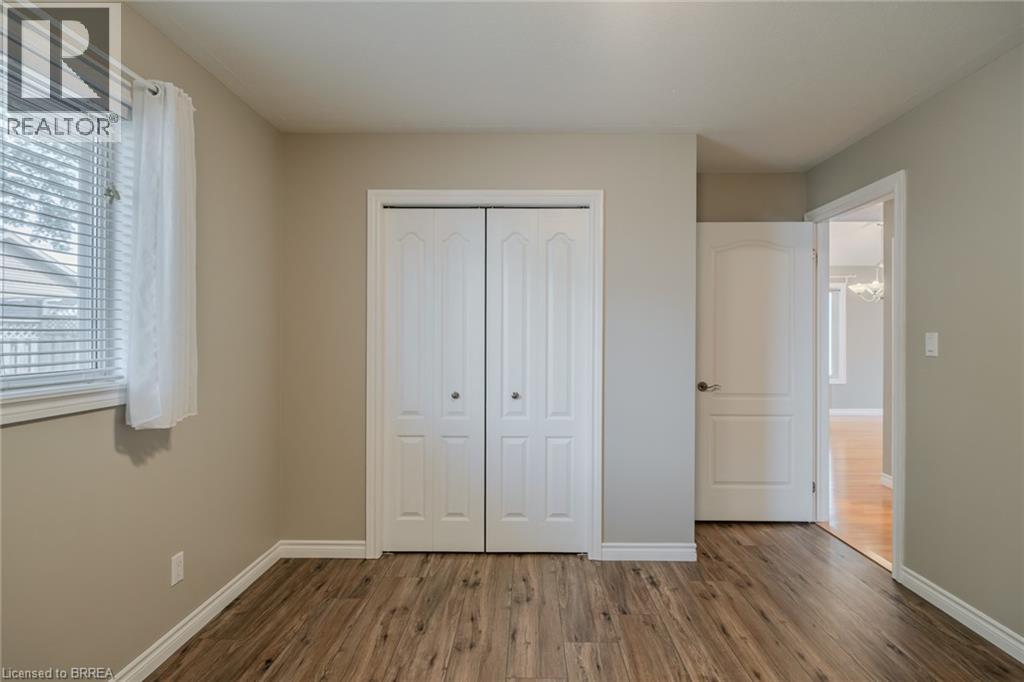 15 Landon Avenue Property Photo 22