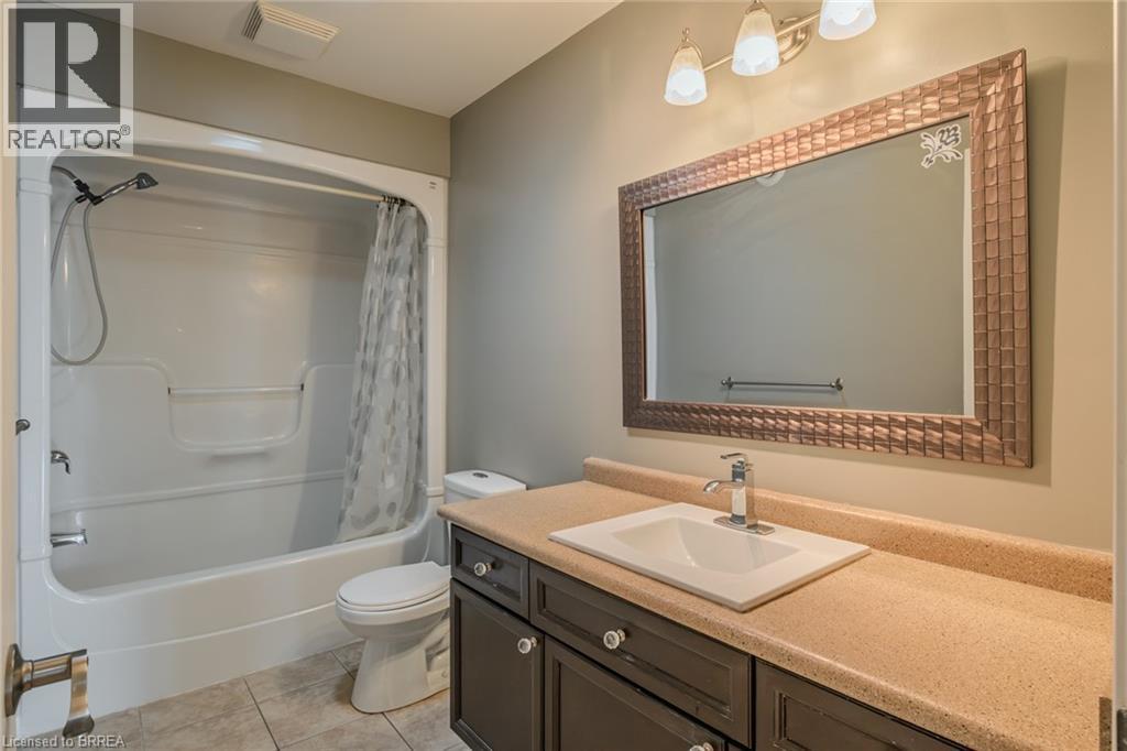 15 Landon Avenue Property Photo 23
